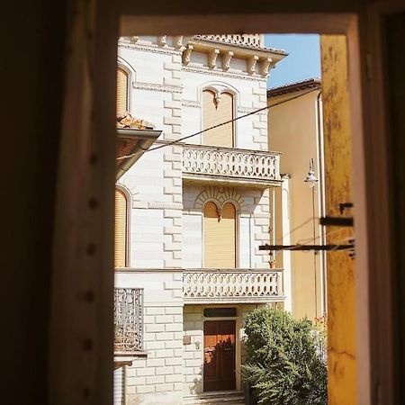 Casa Vacanze L'Angolo Fiorito 베톨레 외부 사진